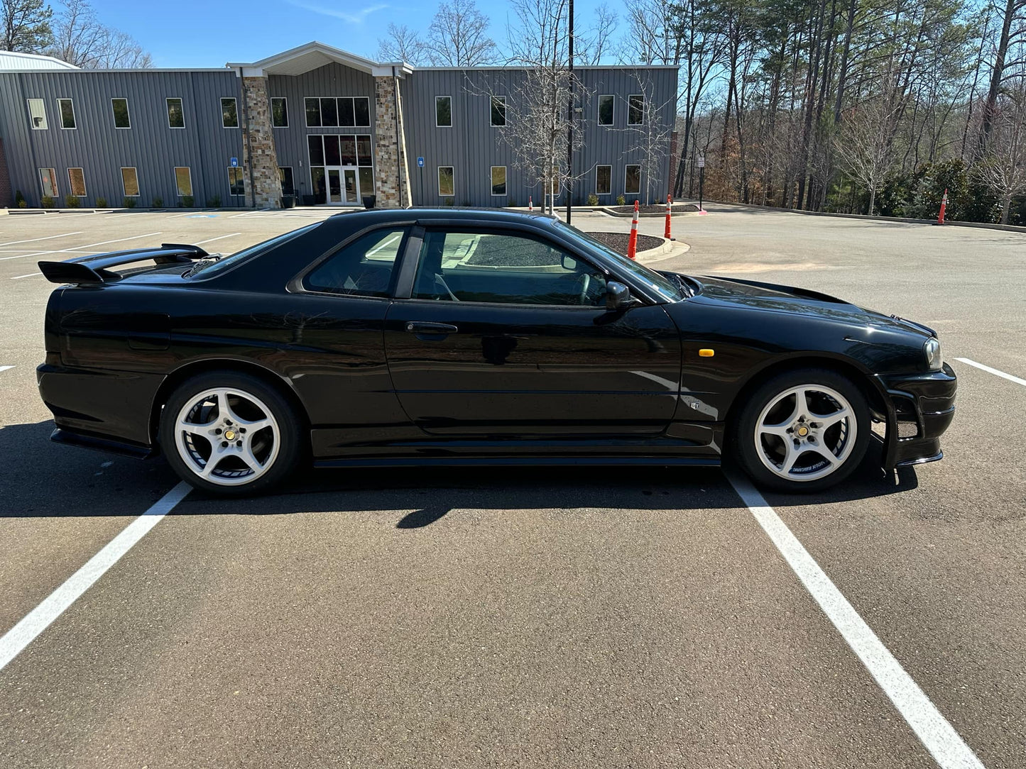 1998 Nissan Skyline R34 Black