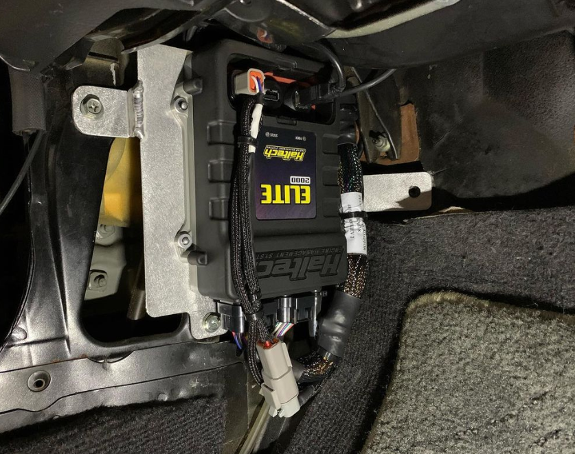 Countersteer R32 ECU Mount